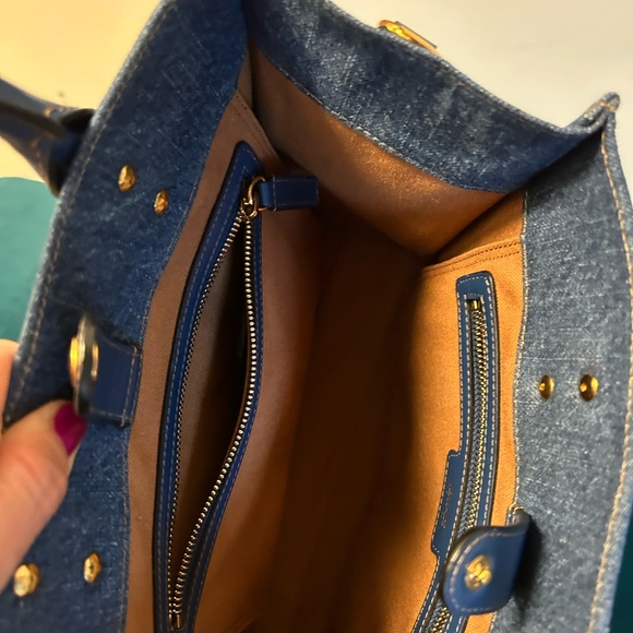 Versace La Medusa denim tote bag - Picture 7 of 10